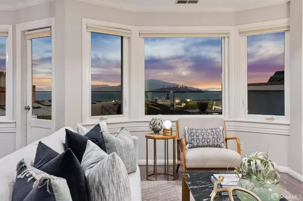 San Francisco, CA 94109,844 North Point ST