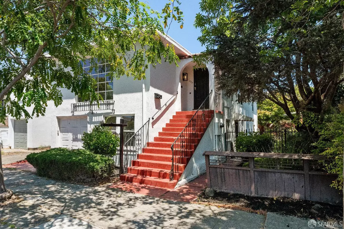 Berkeley, CA 94702,1475 Stannage AVE