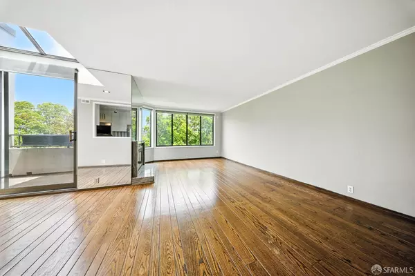 San Francisco, CA 94111,156 Lombard ST #14
