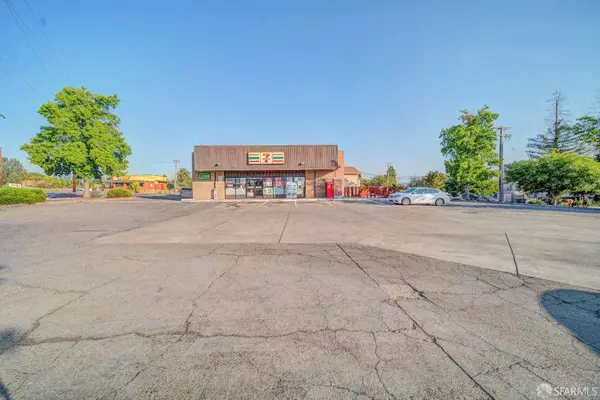 Redding, CA 96001,1860 Eureka WAY