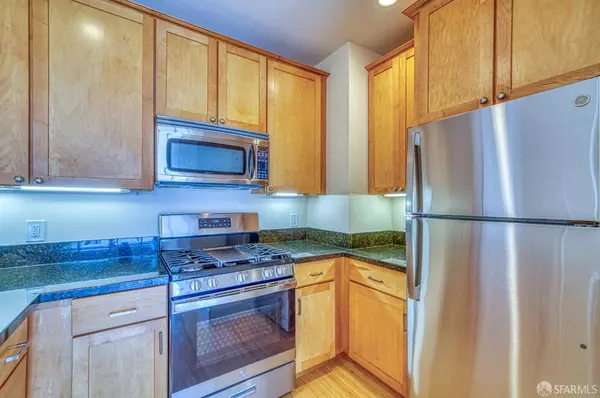 Daly City, CA 94014,89 Goethe ST #2