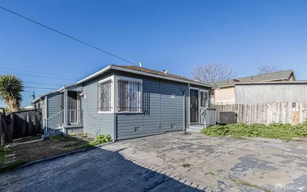 Oakland, CA 94603,855 Apple ST