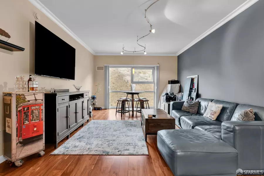 1 Mandalay PL #908, South San Francisco, CA 94080