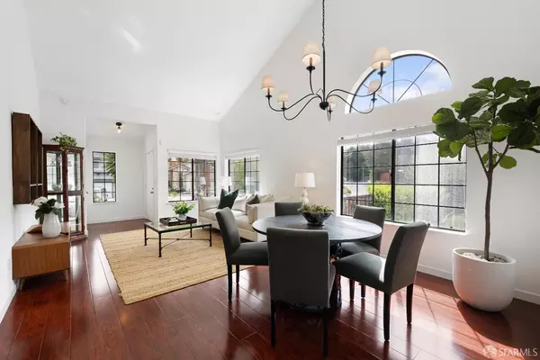 El Sobrante, CA 94803,5567 Woodview DR