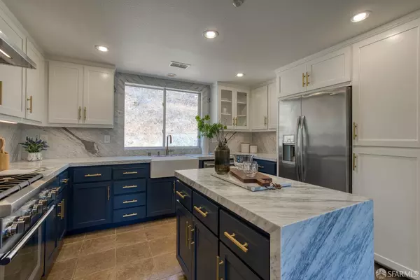 121 Diamond Cove TER, San Francisco, CA 94134