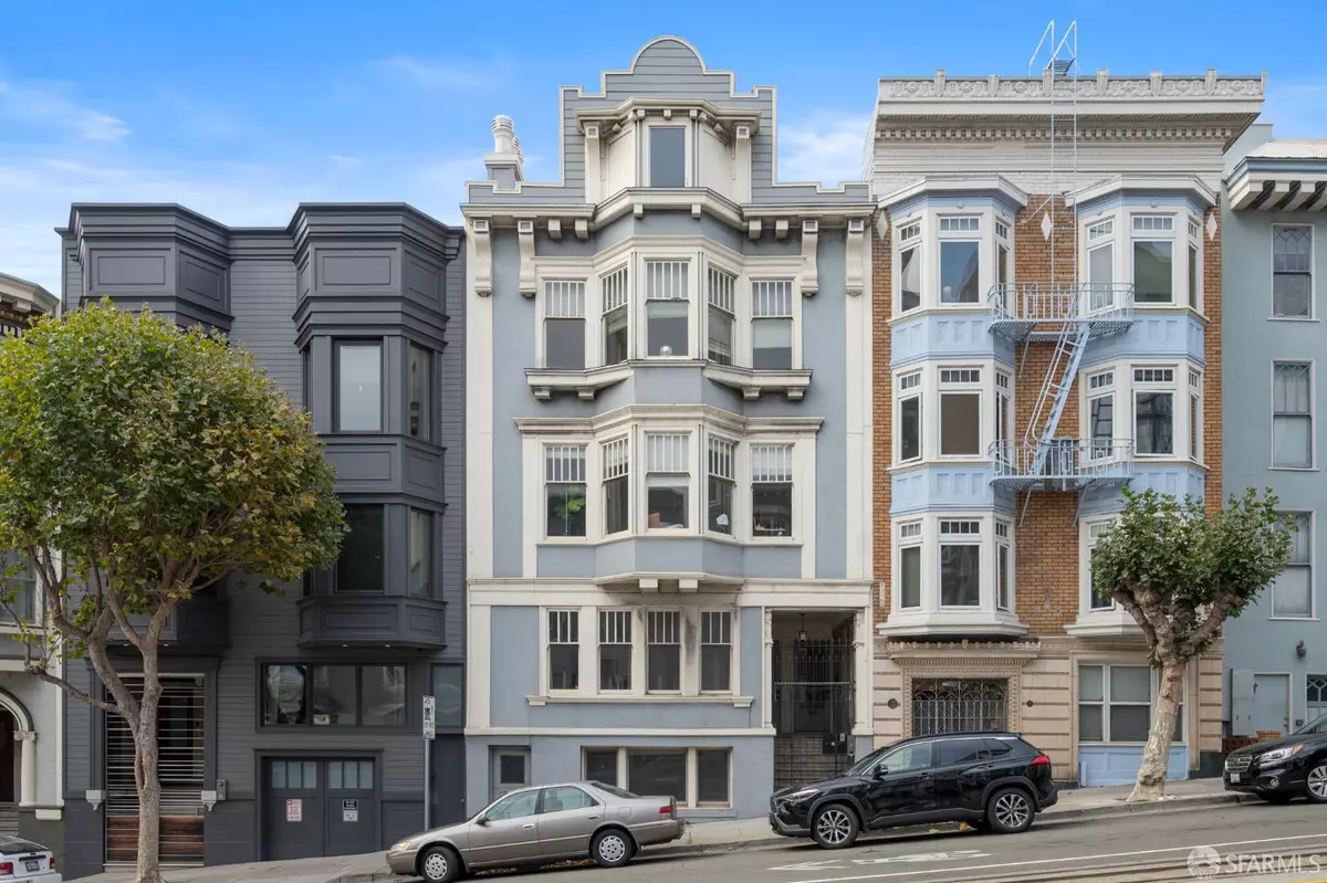 San Francisco, CA 94109,1272-1276 California ST