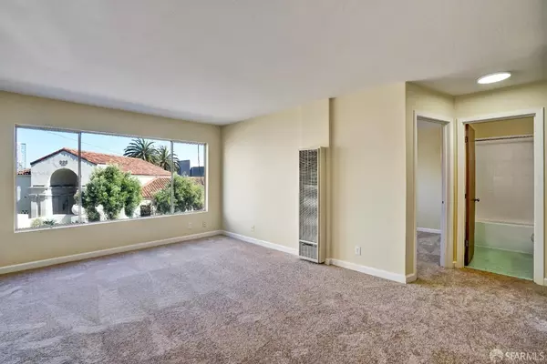 San Francisco, CA 94102,295 Buchanan ST