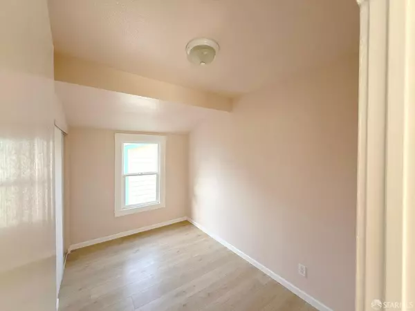 Oakland, CA 94621,1233 60th AVE