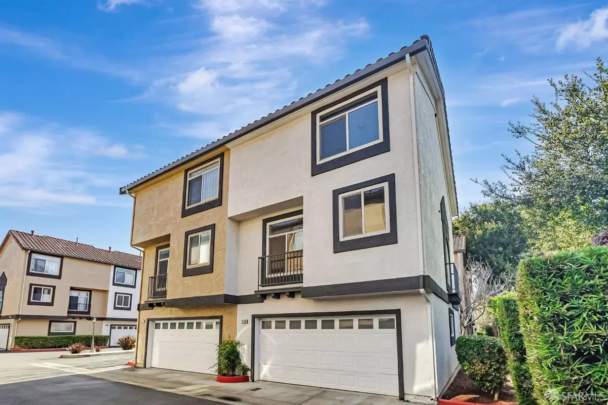 Hayward, CA 94544,25109 Angelina LN #17