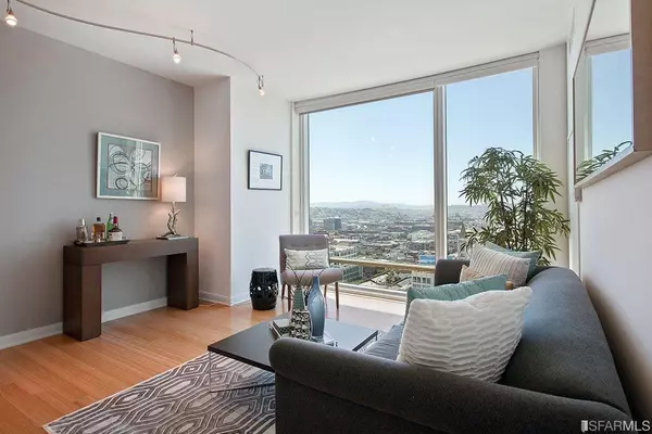 San Francisco, CA 94105,425 1st ST #2205