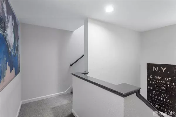 San Francisco, CA 94124,52 Jennings CT