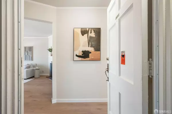 San Francisco, CA 94122,3409-3411 Irving ST
