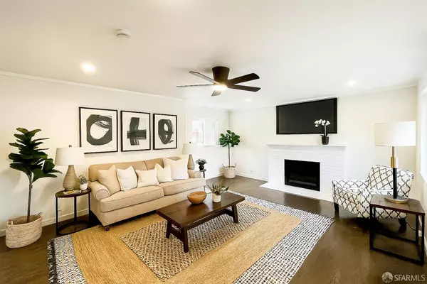 Redwood City, CA 94061,1029 Redwood AVE