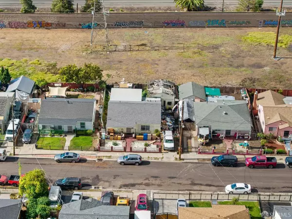 Oakland, CA 94603,435 Worth ST