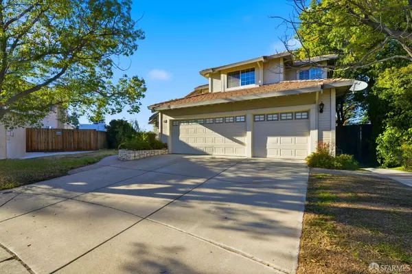 Antioch, CA 94531,4737 Crestone Peak CT