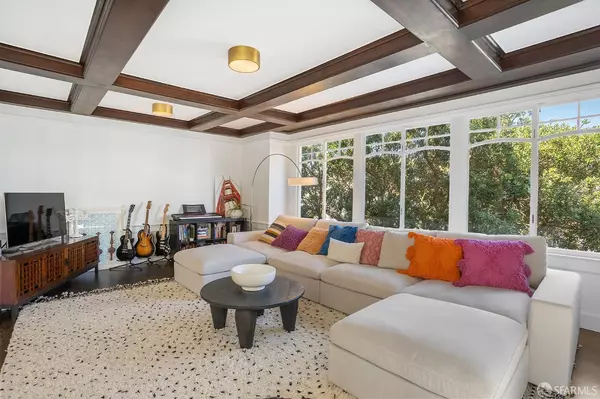 San Francisco, CA 94118,3975 Clay ST