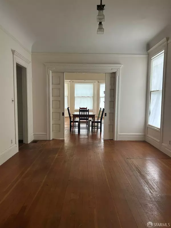 San Francisco, CA 94117,745 Cole ST