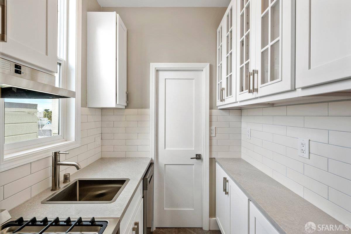 376 Frederick ST #370A, San Francisco, CA 94117