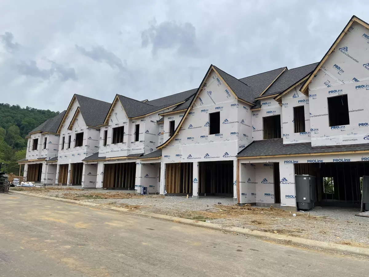 Collegedale, TN 37315,9634 Dutton LN