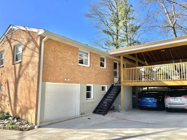 Hermitage, TN 37076,304 Bonnahurst DR