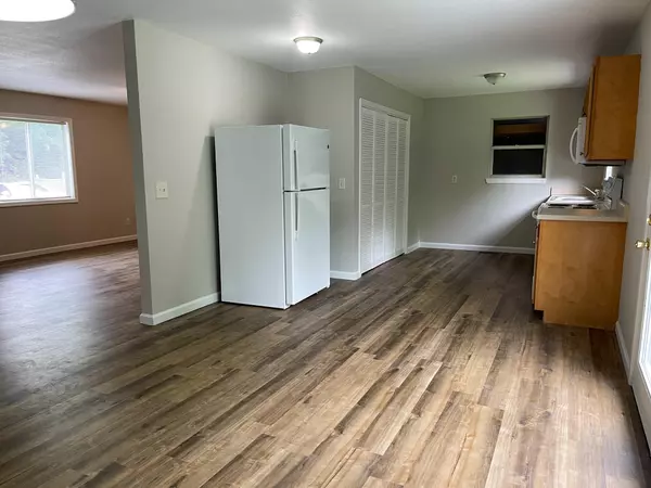 Benton, TN 37307,183 Shipman LN