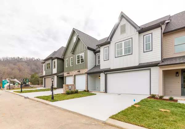 Collegedale, TN 37315,9658 Dutton LN