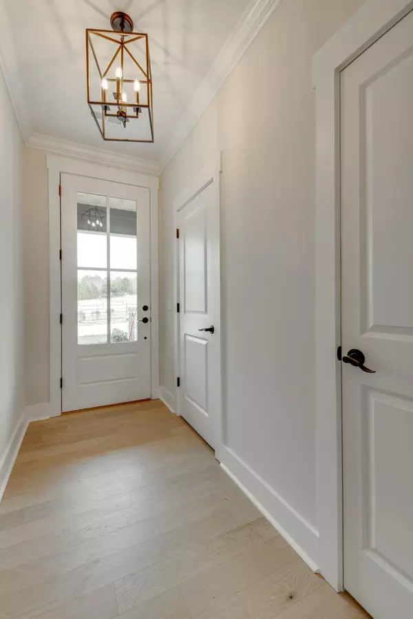 Collegedale, TN 37315,9666 Dutton LN