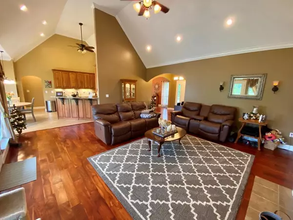 Evensville, TN 37332,259 Ivy LN