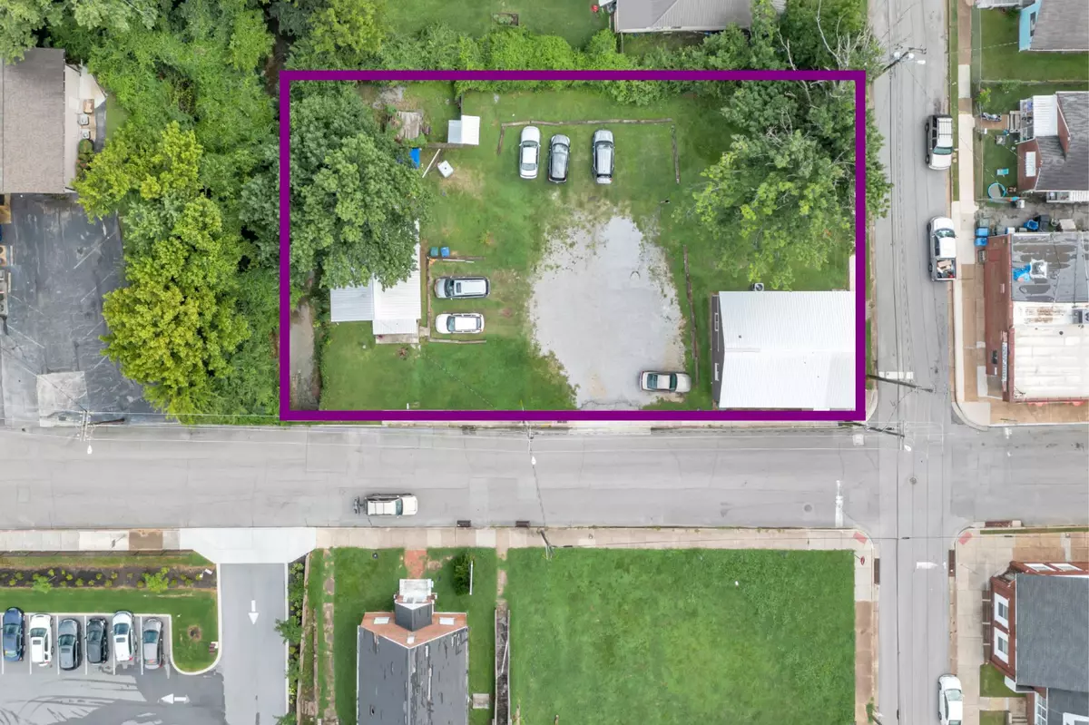 Chattanooga, TN 37405,16 Bell AVE