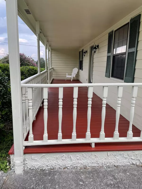 Rossville, GA 30741,293 Warren ST