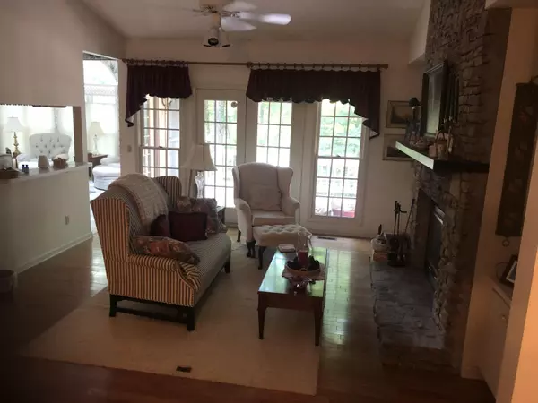 Crossville, TN 38558,19 Claremont CIR