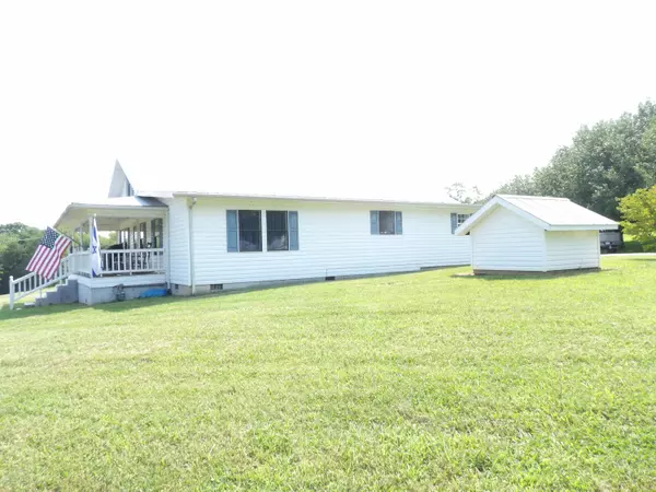 Pikeville, TN 37367,179 Old Spencer RD