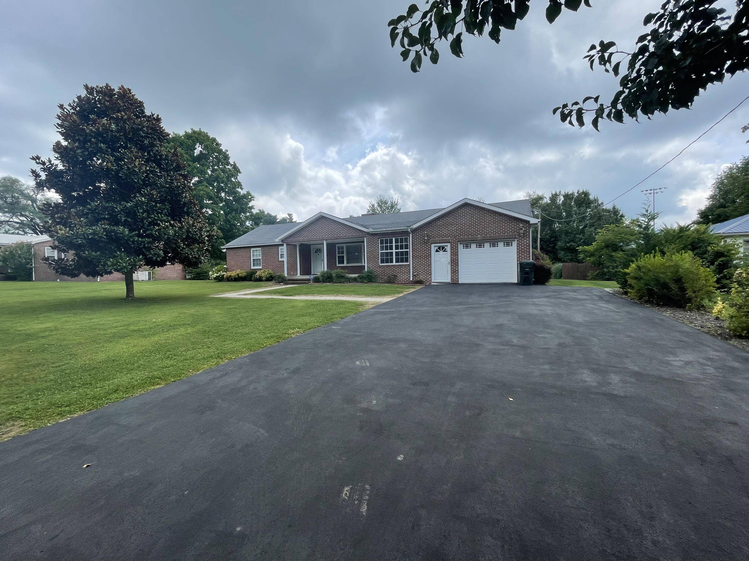 Crossville, TN 38555,75 Lawson DR