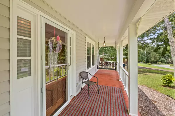 Ringgold, GA 30736,411 Pin Oak RD