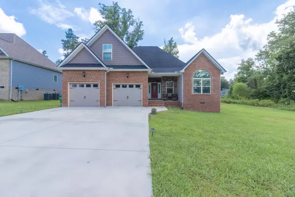 8780 Walnut Leaf DR, Ooltewah, TN 37363