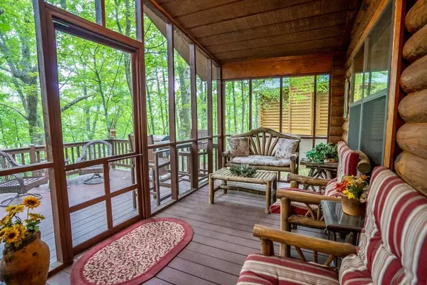 Cloudland, GA 30731,19 Cabin Drive