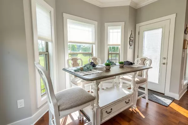 Winchester, TN 37398,70 Island WAY