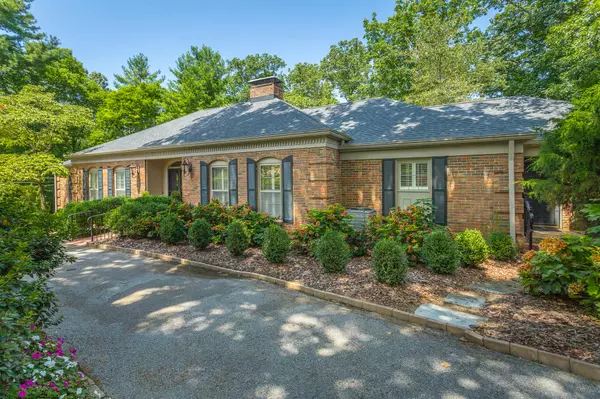 Lookout Mountain, TN 37350,100 Fairy TRL