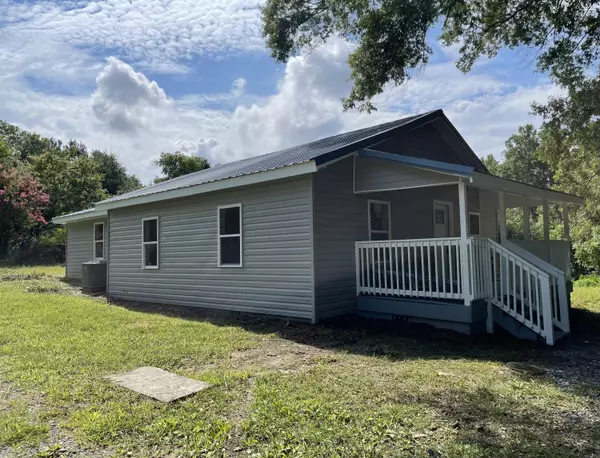 Chatsworth, GA 30705,1312 Cobb RD