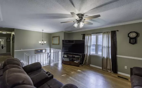 Hixson, TN 37343,503 Wakefield LN