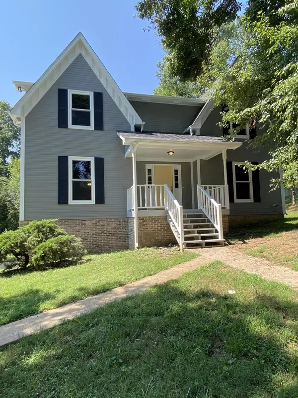 9220 Carriage LN, Ooltewah, TN 37363