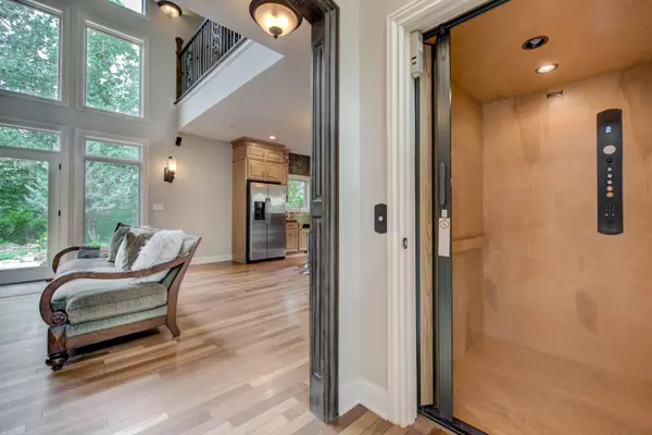 Oak Ridge, TN 37830,120 Caldwell DR