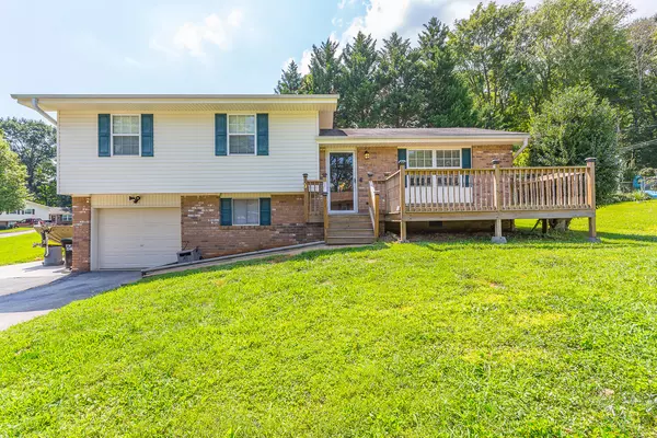 7160 Crestfield CIR, Hixson, TN 37343