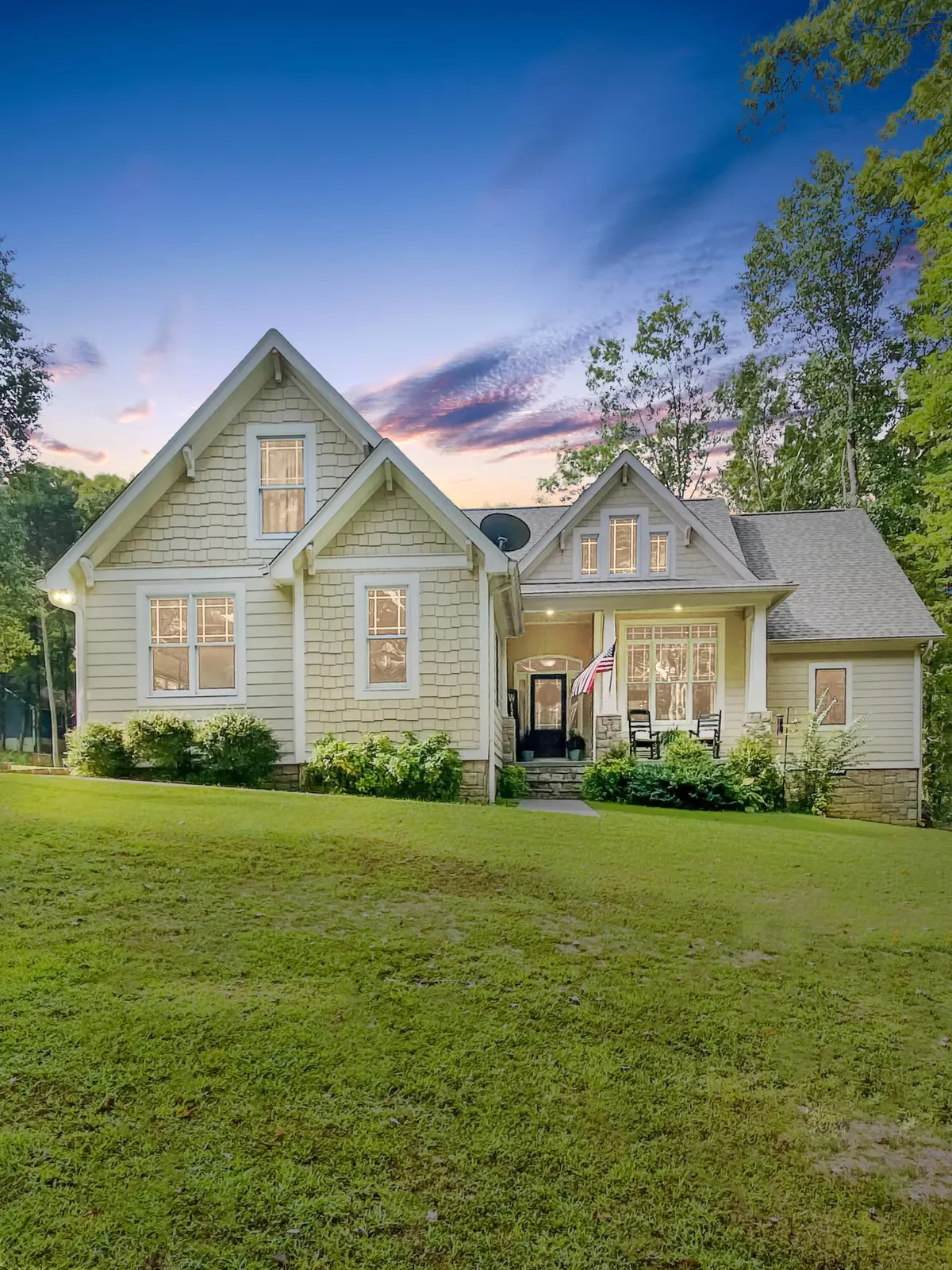 Rising Fawn, GA 30738,96 Lookout DR