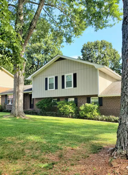 190 Grant DR, Ringgold, GA 30736