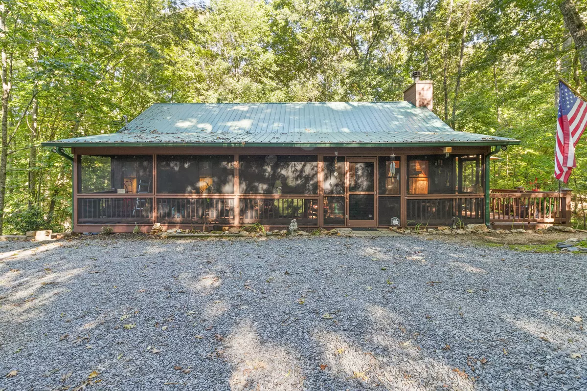 Ellijay, GA 30540,610 Acadia DR