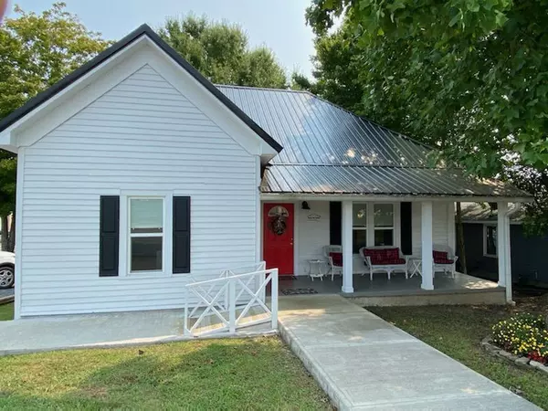 306 Cherokee ST, Lafayette, GA 30728