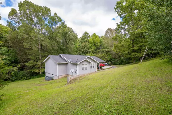 386 Highland DR, Dunlap, TN 37327