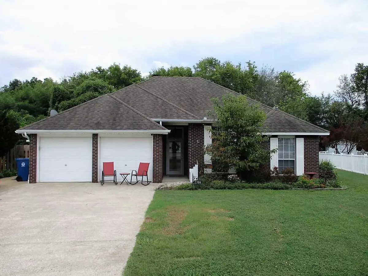 Chattanooga, TN 37421,2506 Standifer Oaks RD