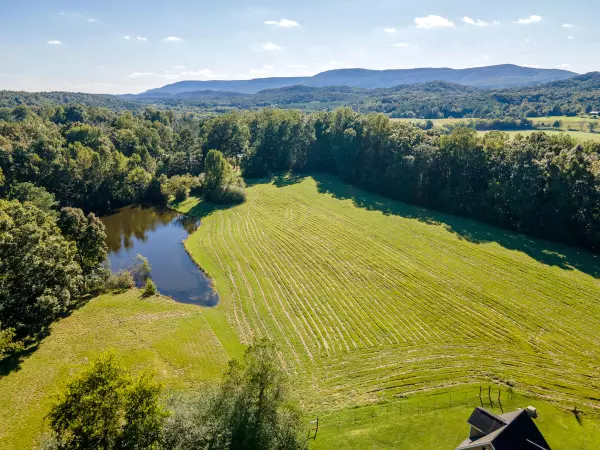 2160 Old Mineral Springs RD, Lafayette, GA 30728